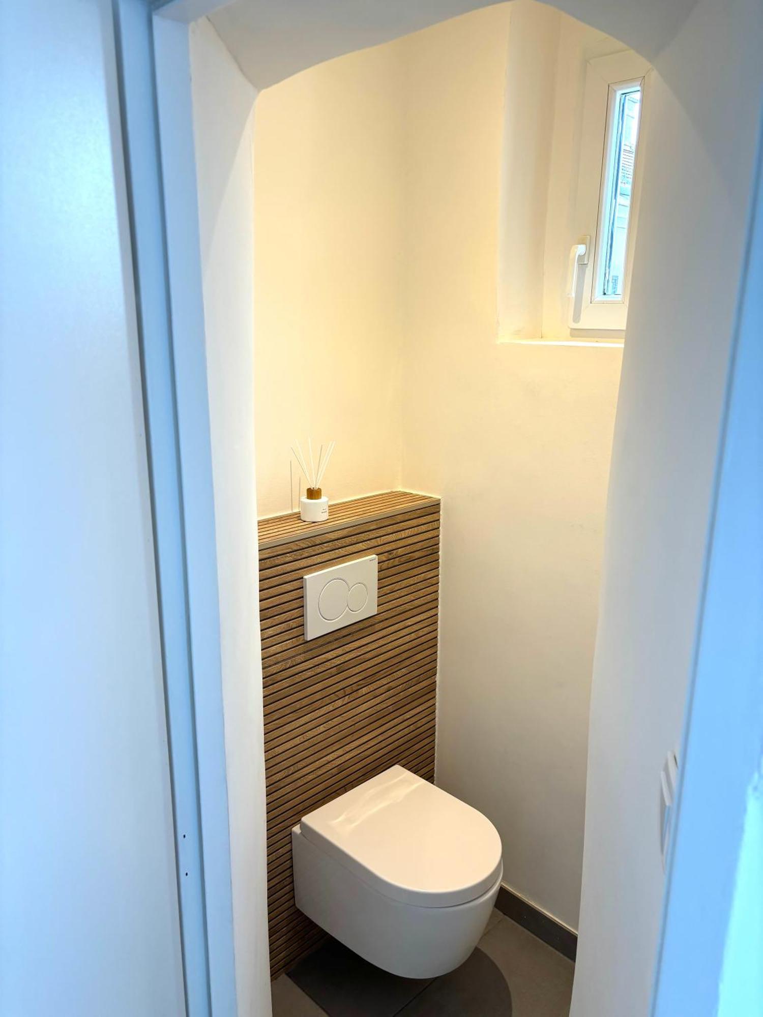 Traumhafte Wohnung Fuer 3, Grosszuegig, Walk In Dusche Viyana Dış mekan fotoğraf